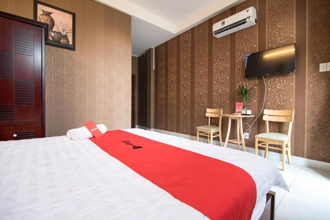 Reddoorz Plus Near Aeon Mall Tan Phu 2 Хошимин Экстерьер фото