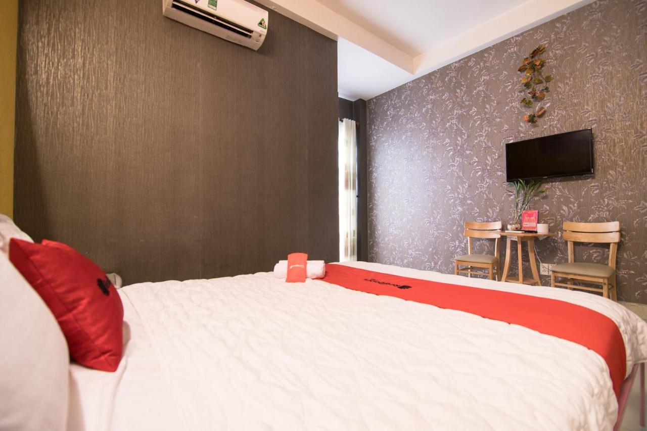 Reddoorz Plus Near Aeon Mall Tan Phu 2 Хошимин Экстерьер фото