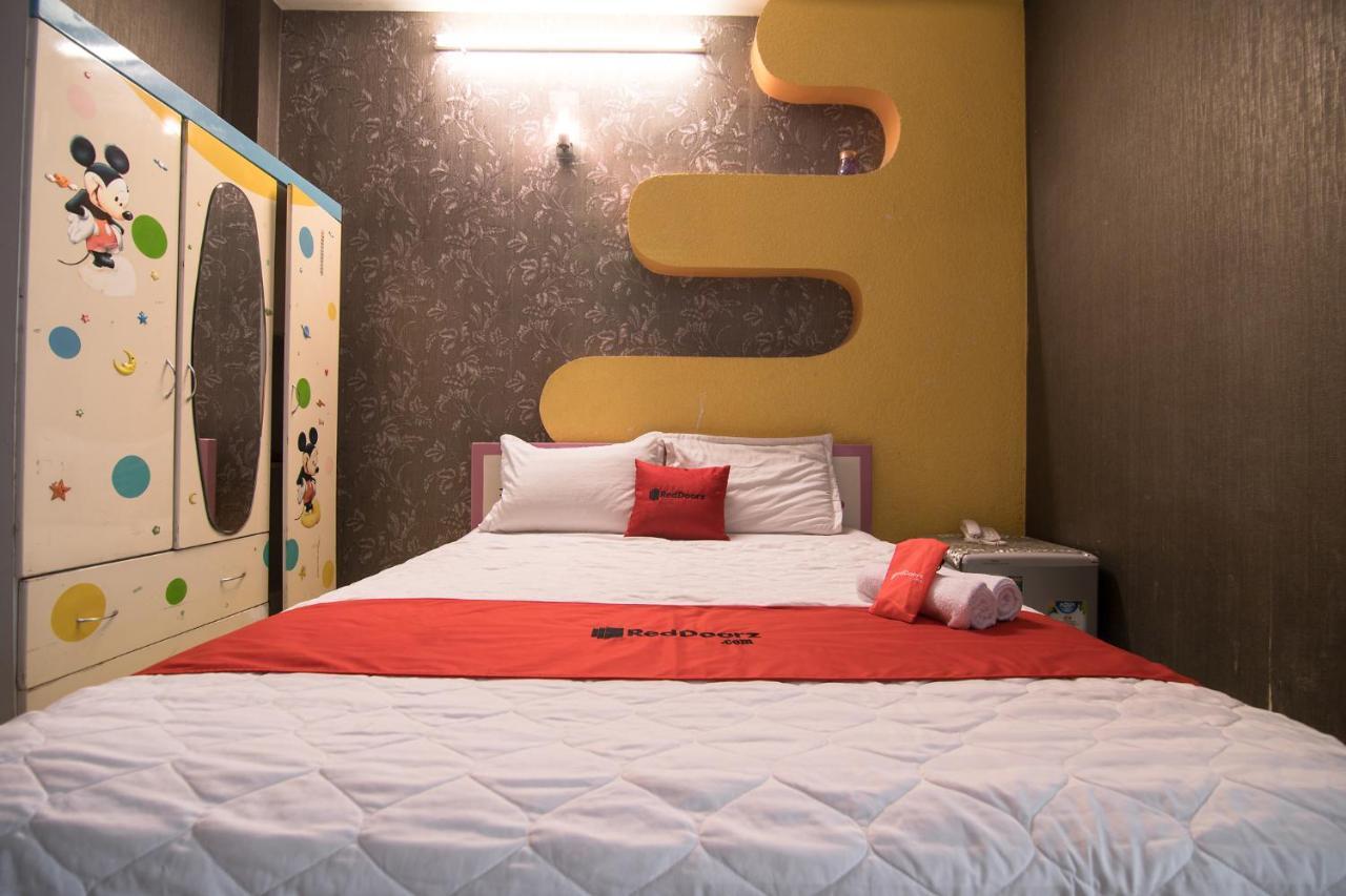 Reddoorz Plus Near Aeon Mall Tan Phu 2 Хошимин Экстерьер фото